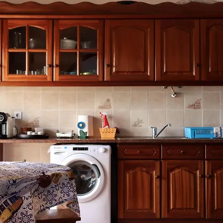 Com Vista Mar * Назаре