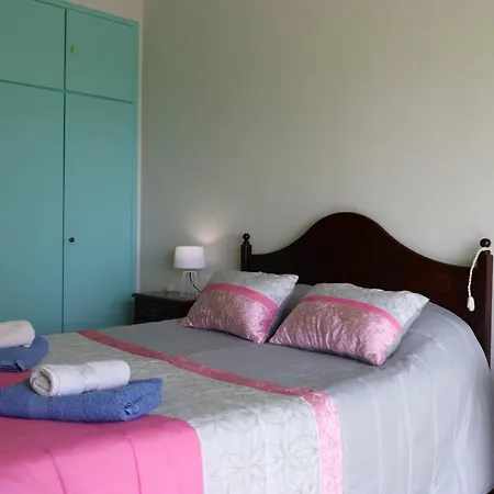 Com Vista Mar * Назаре